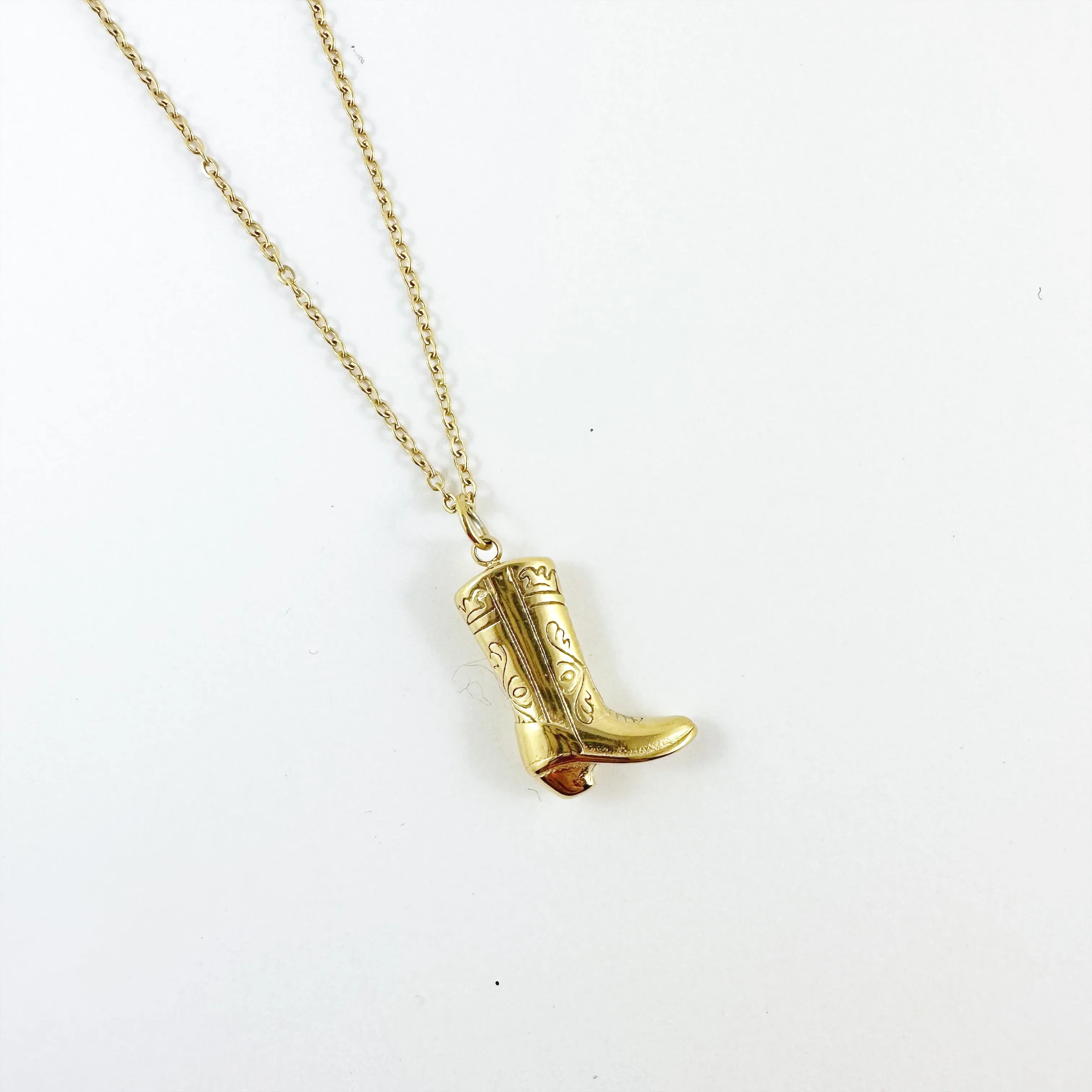 “Boot Scoot’” Necklace