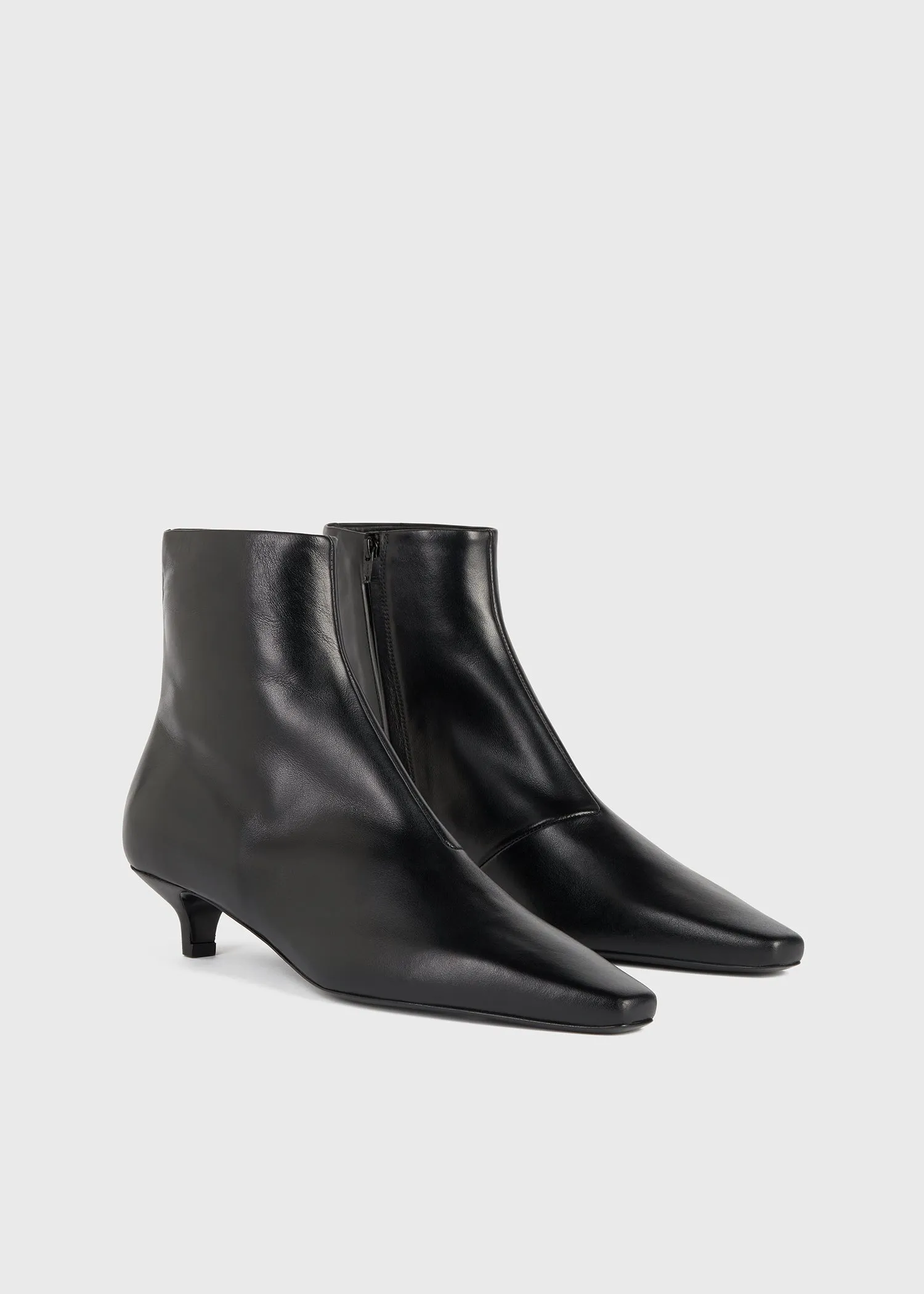 The Slim Ankle Boot black